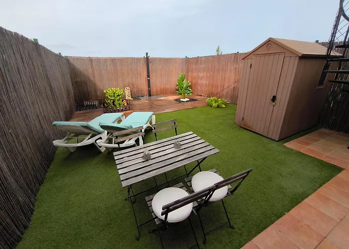 Sunset Oasis ラハレス