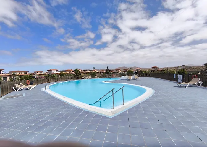 Sunset Oasis ヴィラ *